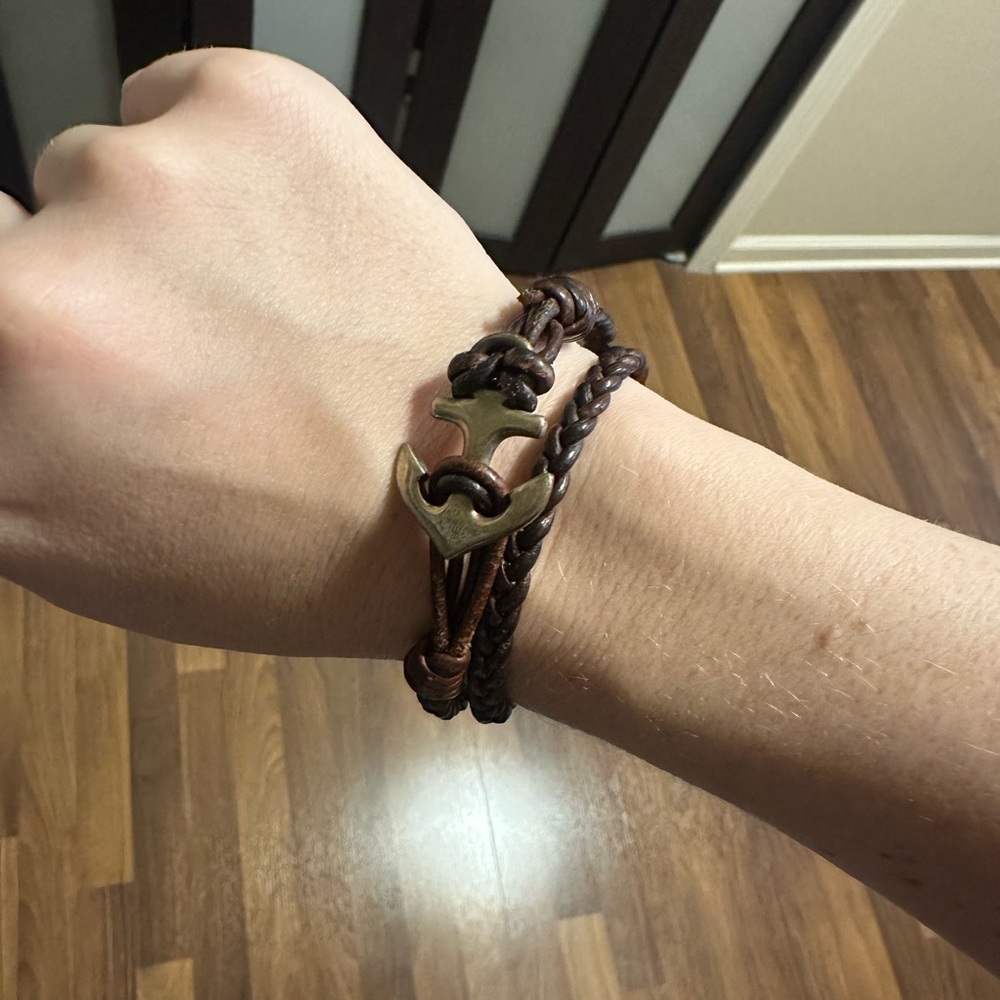 James Avery RETIRED RARE Brown Leather Anchor Bracelet - Picture 4 of 4